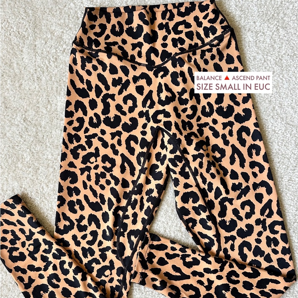 Balance Vitality Ascend Pant legging - king cheetah - size small